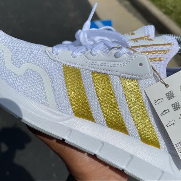 Adidas Runner - Picture 6 of 11